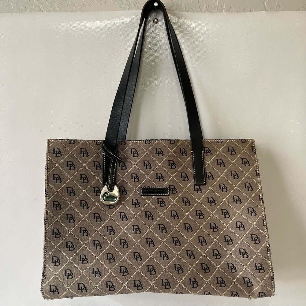 Vintage Dooney & Bourke East West Shoulder Bag Y2K